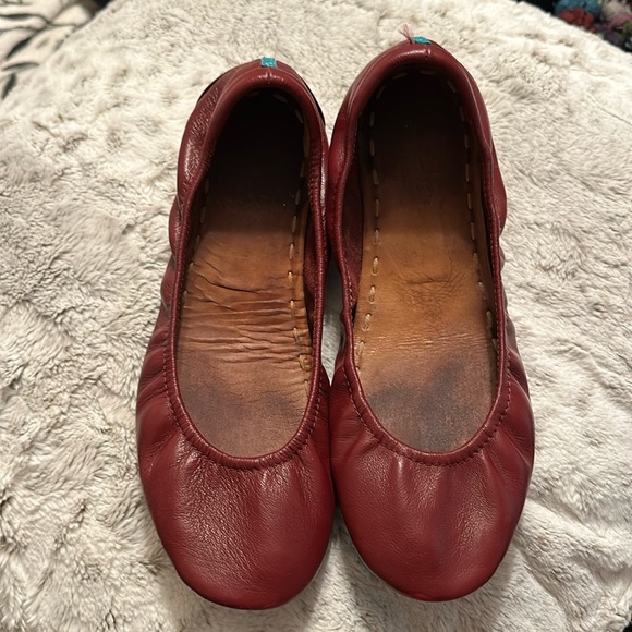 Tieks Ballet Flat Burgundy size 9 - Picture 1 of 4